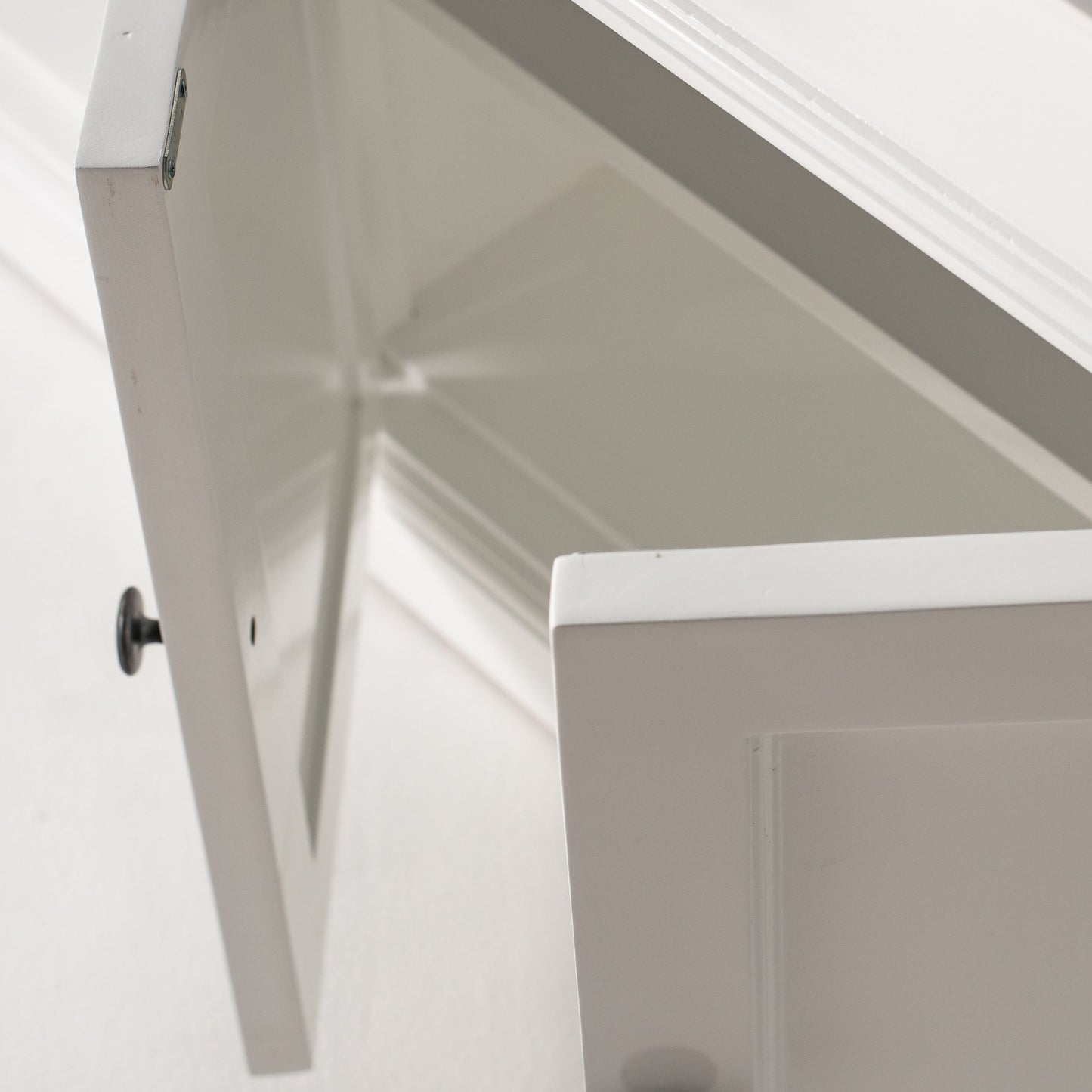 Halifax Classic White Buffet Console Table