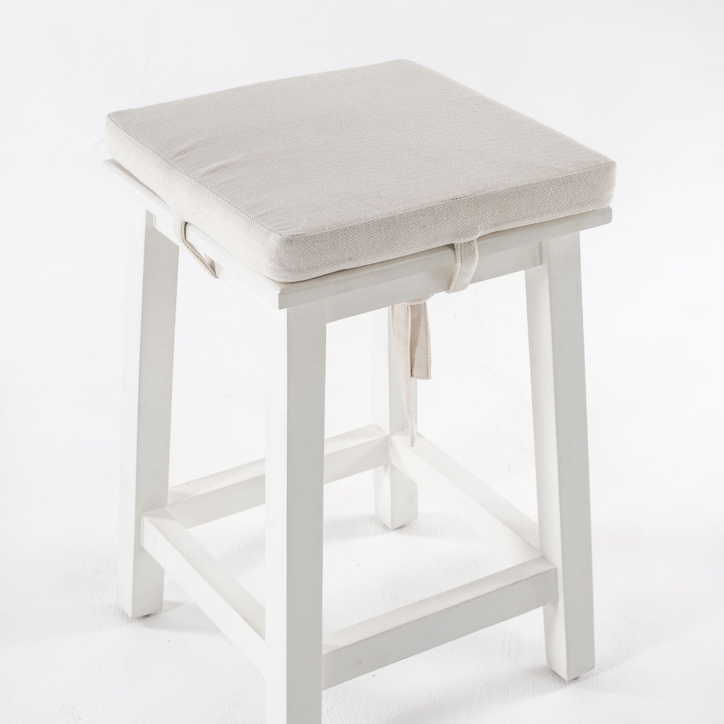 Halifax Classic White Kitchen Table Set