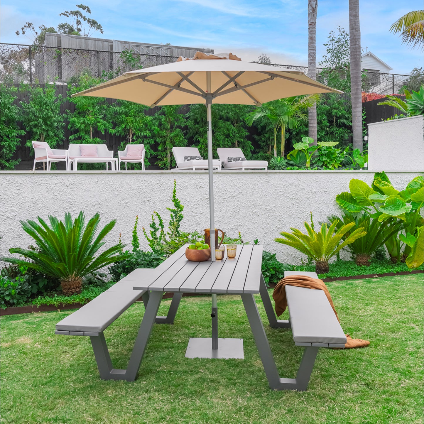 Wave II 180cm Bench & 2.1m Umbrella Combo Set