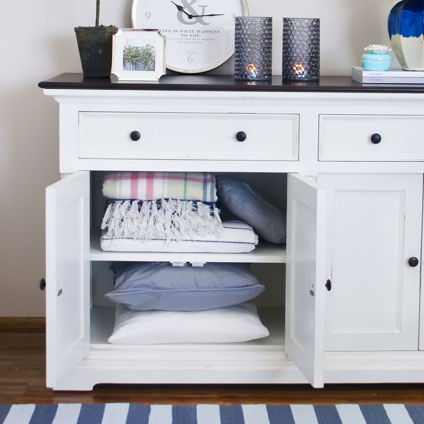 Provence Accent Classic Buffet Table