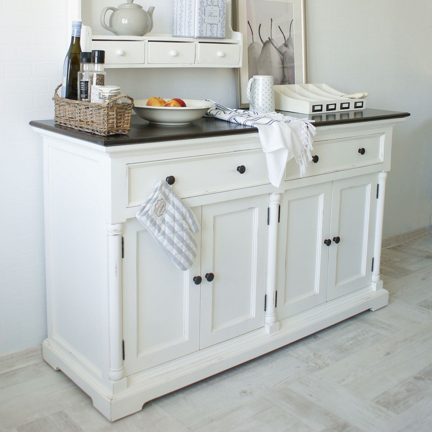 Provence Accent Classic Buffet Table