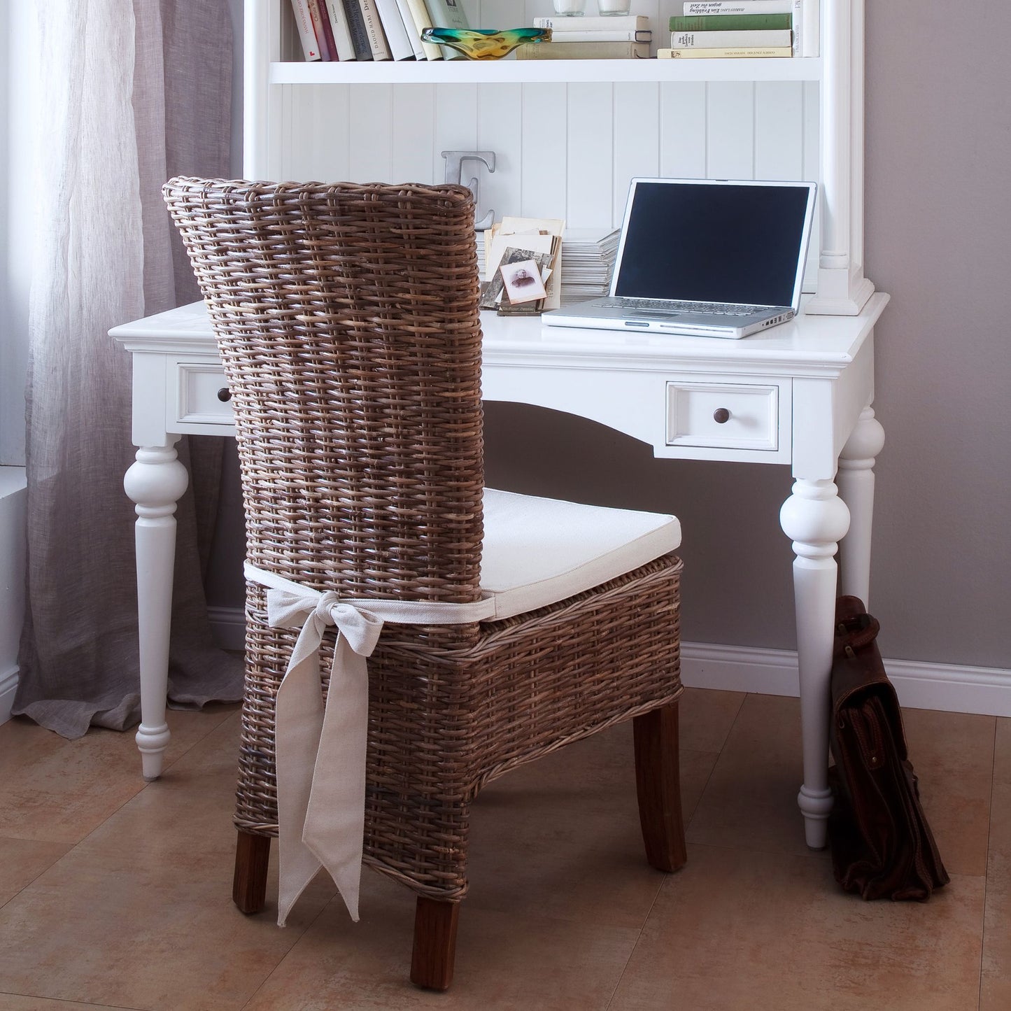 Provence Classic White Desk