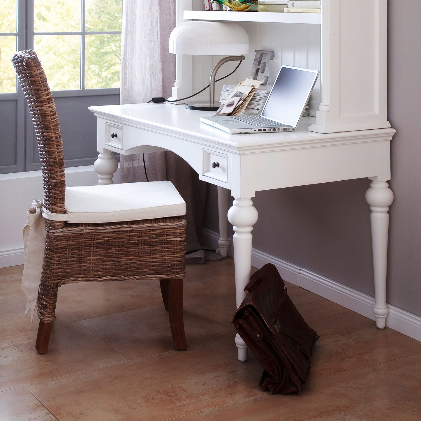Provence Classic White Desk