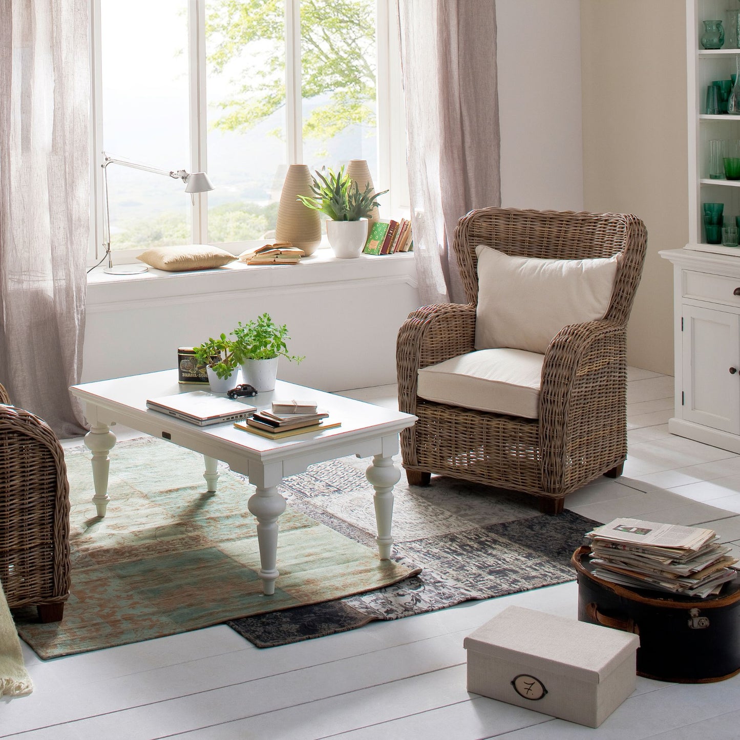 Provence Classic White Rectangular Coffee Table