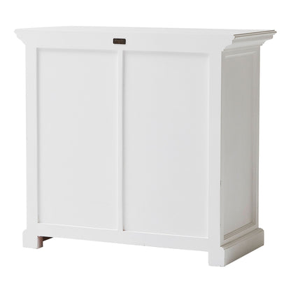 Halifax Classic White Medium Basket Set Buffet Table