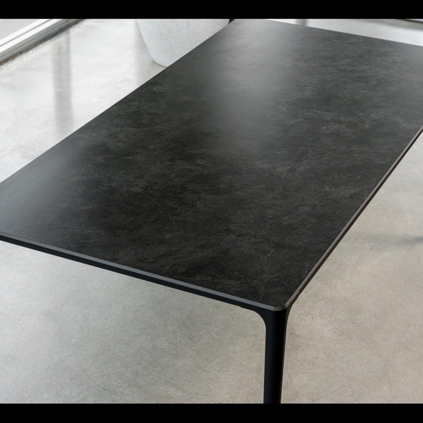 Magnate Ceramic Dining Table