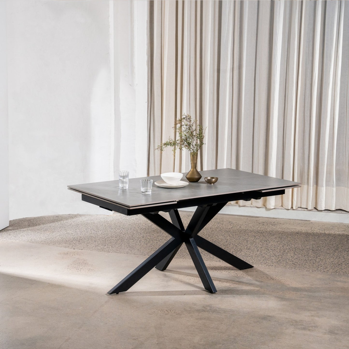 Newcastle Ceramic Extension Dining Table