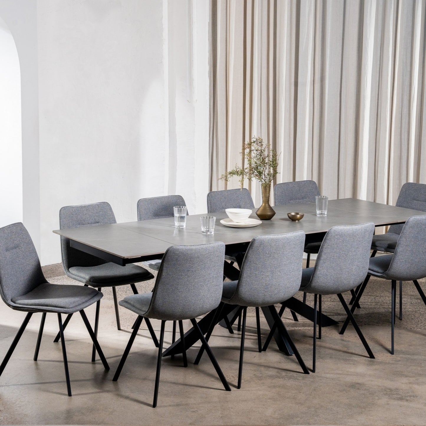 Newcastle Ceramic Extension Dining Table