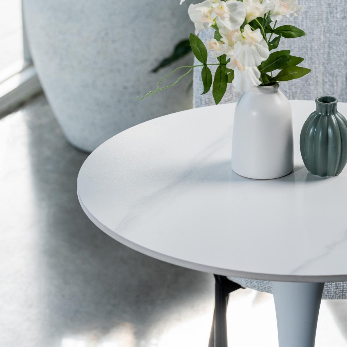 Scandi Ceramic Small Dining Table - Snow White