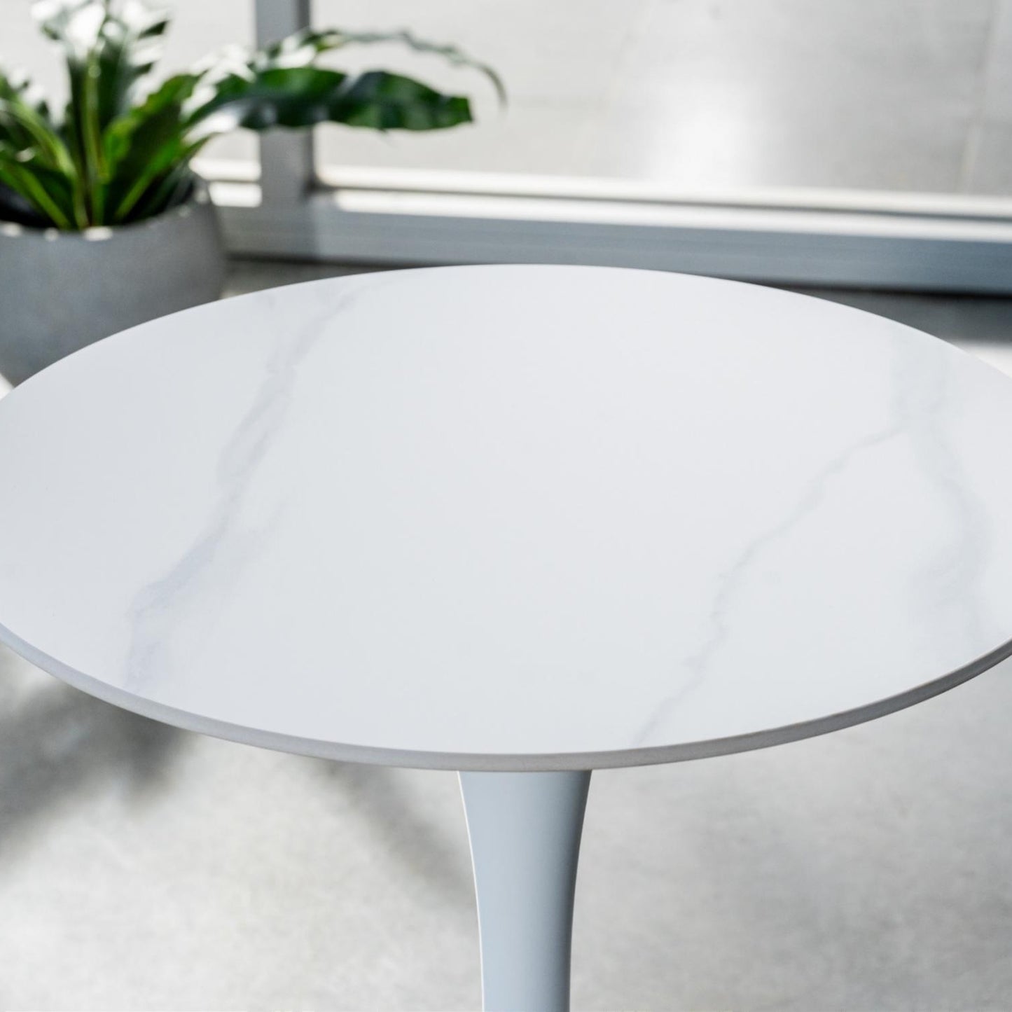 Scandi Ceramic Small Dining Table - Snow White